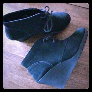 White Moutain Booties